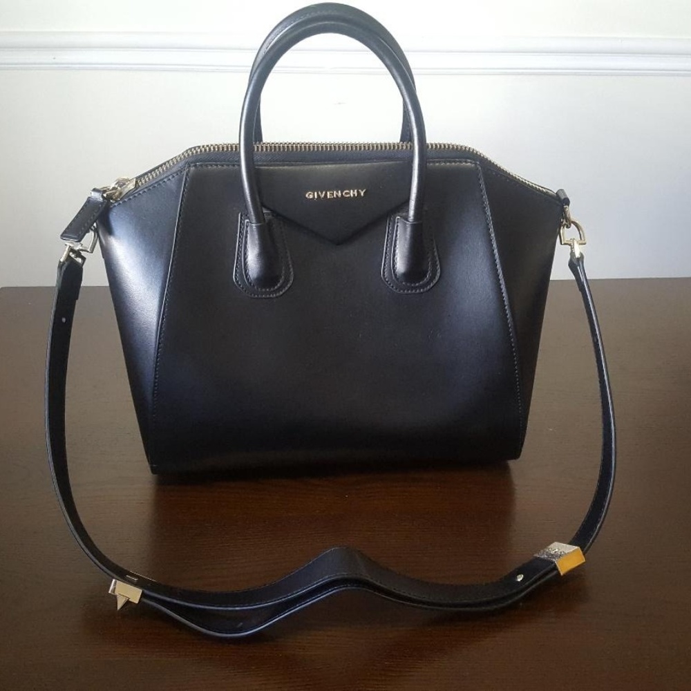 Givenchy Antigona Medium Smooth Black Leather Bag